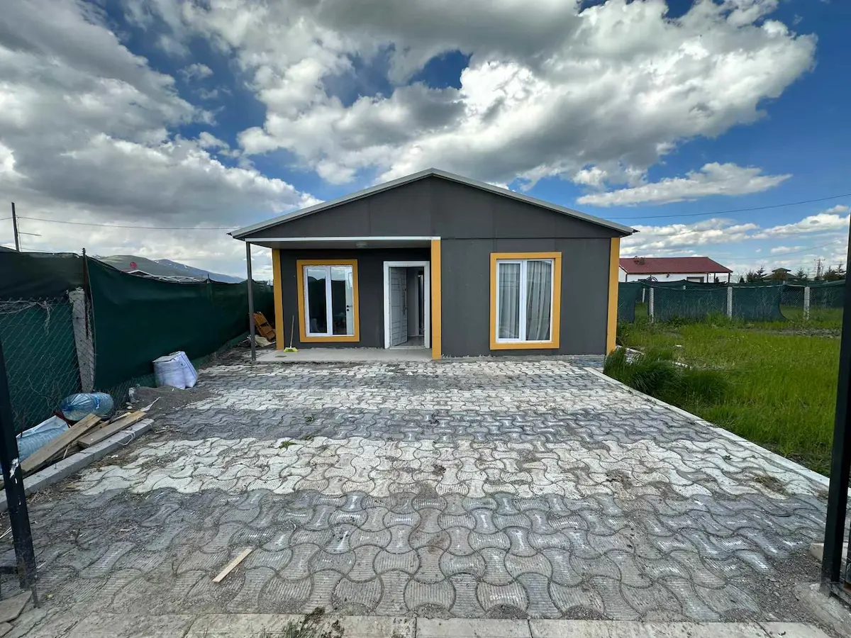 REMAX İLKE'DEN HUZURLU YAŞAM BAHÇESİ'NDE SATILIK HOBİ BAHÇESİ