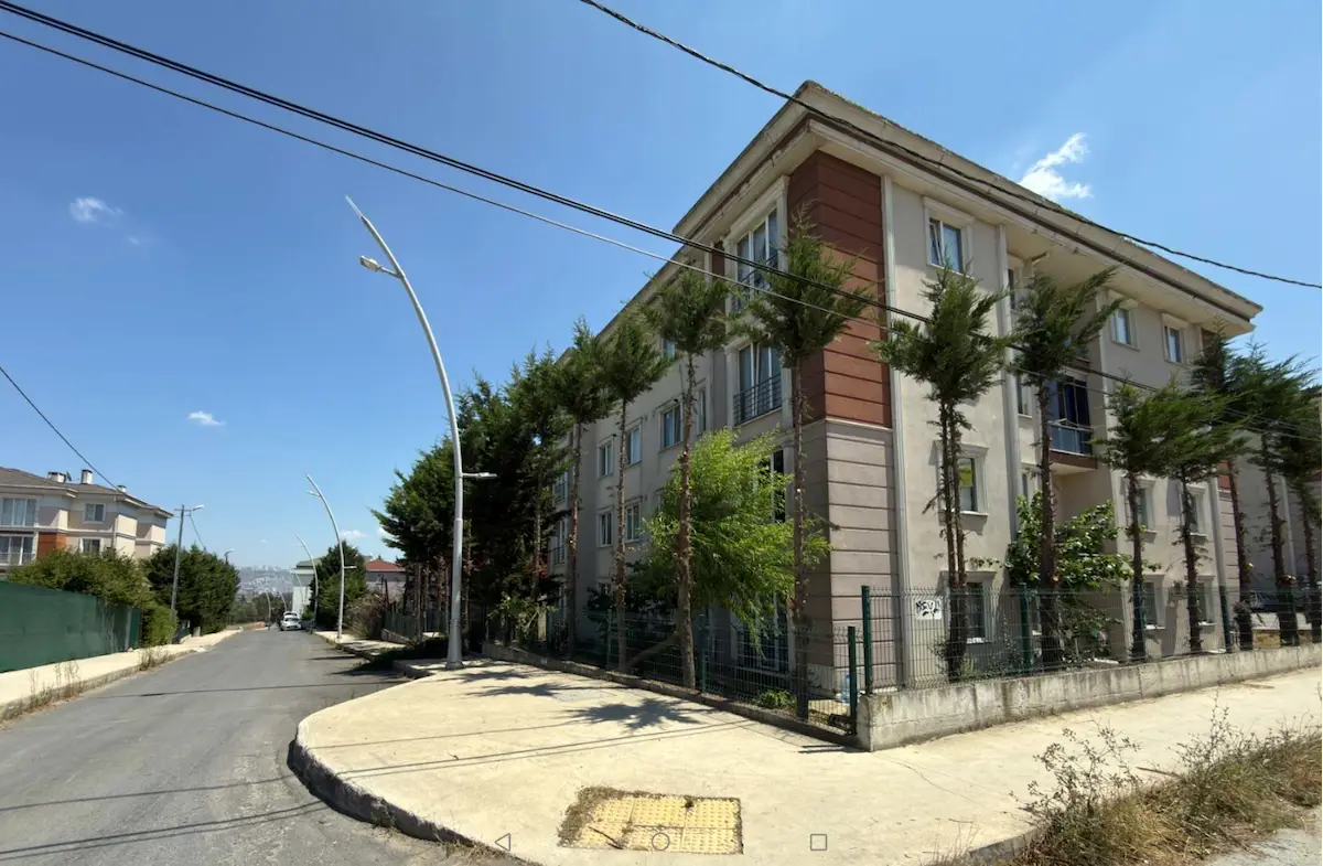BUYUKCEKMECE MİMARSİNAN 3+1 SATILIK DAİRE 2