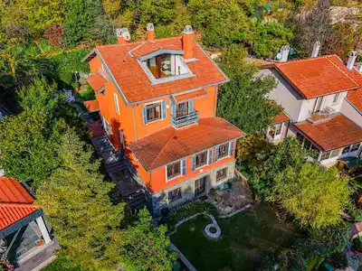 ZEKERIYAKÖY’DE SATILIK ORMANA KOMŞU, GARANTI KOZA VILLASI