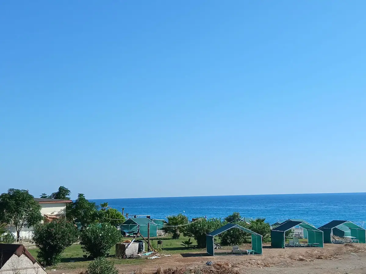 ANTALYA MANAVGAT ÇENGER’DE DEVREN KİRALIK BÜFE VE MESİRE ALANI