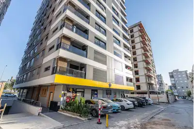 SATILIK ANKARA CADDESİ ÜZERİNDE METRO YAKINI 3+1 SIFIR DAİRE
