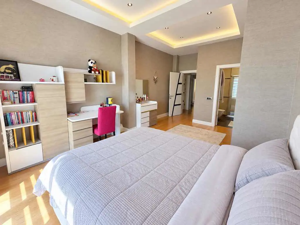Property image 43