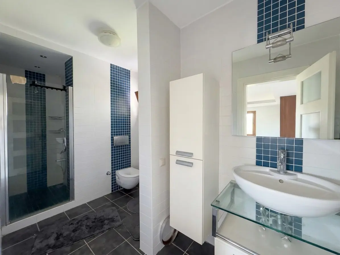 Property image 37