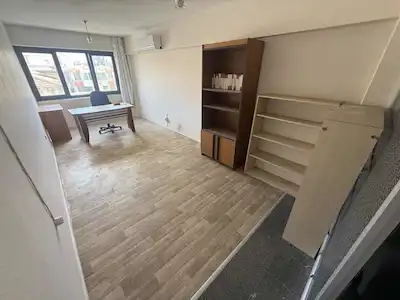 RE/MAXTAN KARŞIYAKA ÇARŞIDA SATILIK BÜRO&OFİS