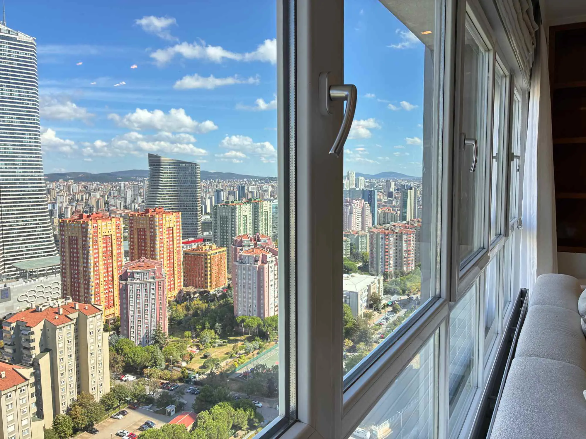 My Towerland Ataşehir Üst Blok Şahane Tasarım Kat Bahçelı Yemek Odalı 3+1 Kıralık Daıre — fotoğraf 3