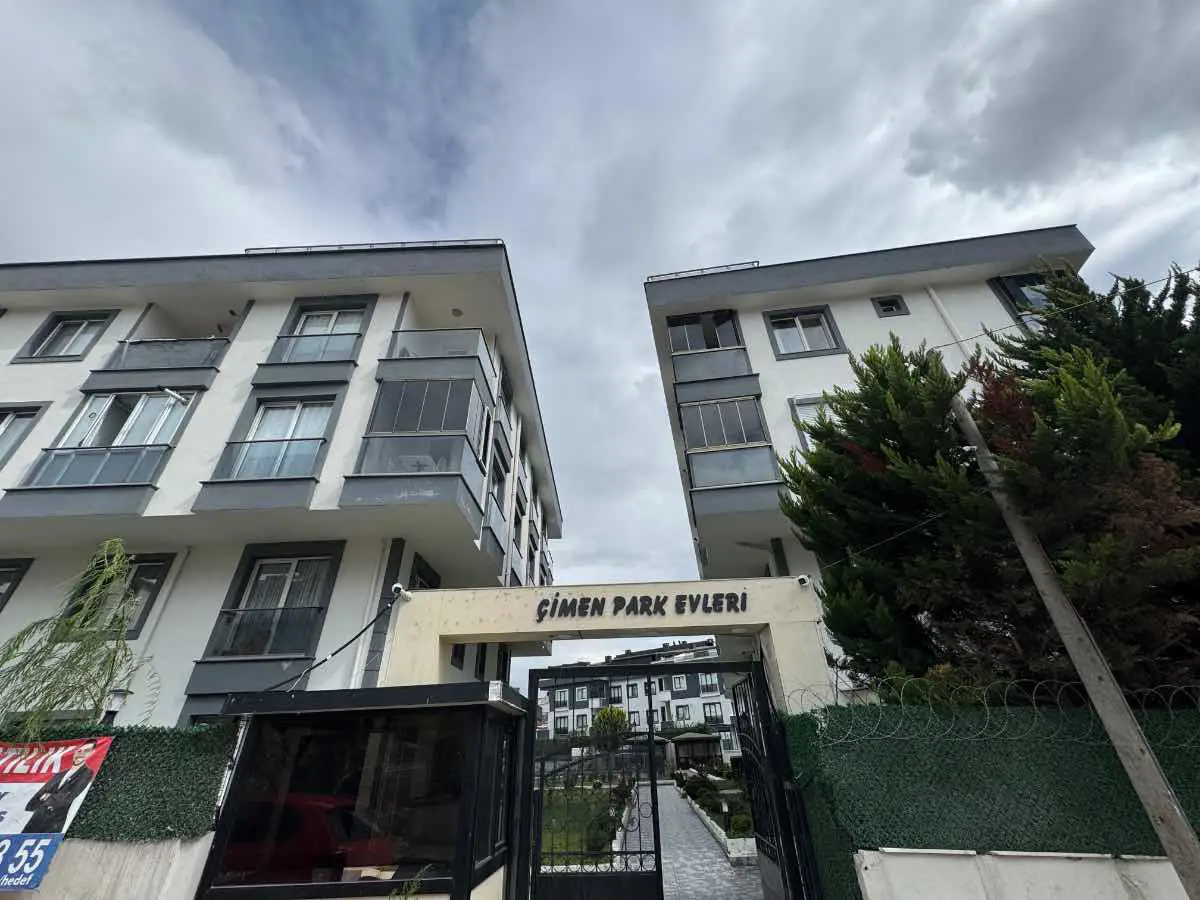 REMAX GELIŞIM'DEN ÇIMEN PARK EVLERIN'DE KIRALIK 2+1 DAIRE