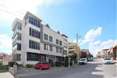 BİRLİK MAHALLESİNDE KAÇIRILMAYACAK FERAH 4+1 SATILIK DAİRE