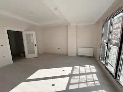 ŞİRİNEVLERDE SIFIR METRO VE METROBÜSE 5 DK. 3+1 KİRALIK