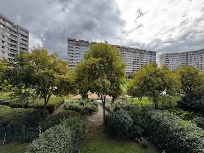 SİNPAŞ LİVA SATIŞ OFİSİ REMAXPROF SEZAİ T. KİRALIK 1+1 GÖL MANZ.