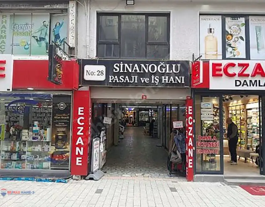BAKIRKÖY SINANOĞLU PASAJI 17M2 DÜKKAN