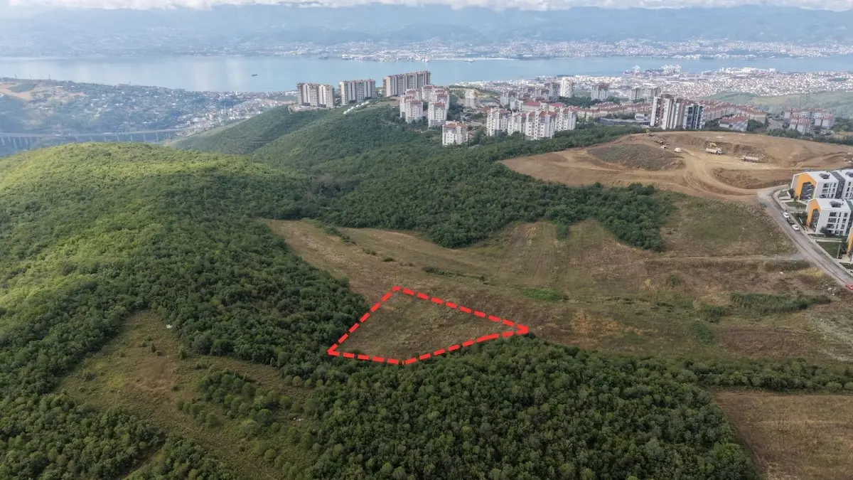 SATILIK DENIZ MANZARALI KONUT ARSASI