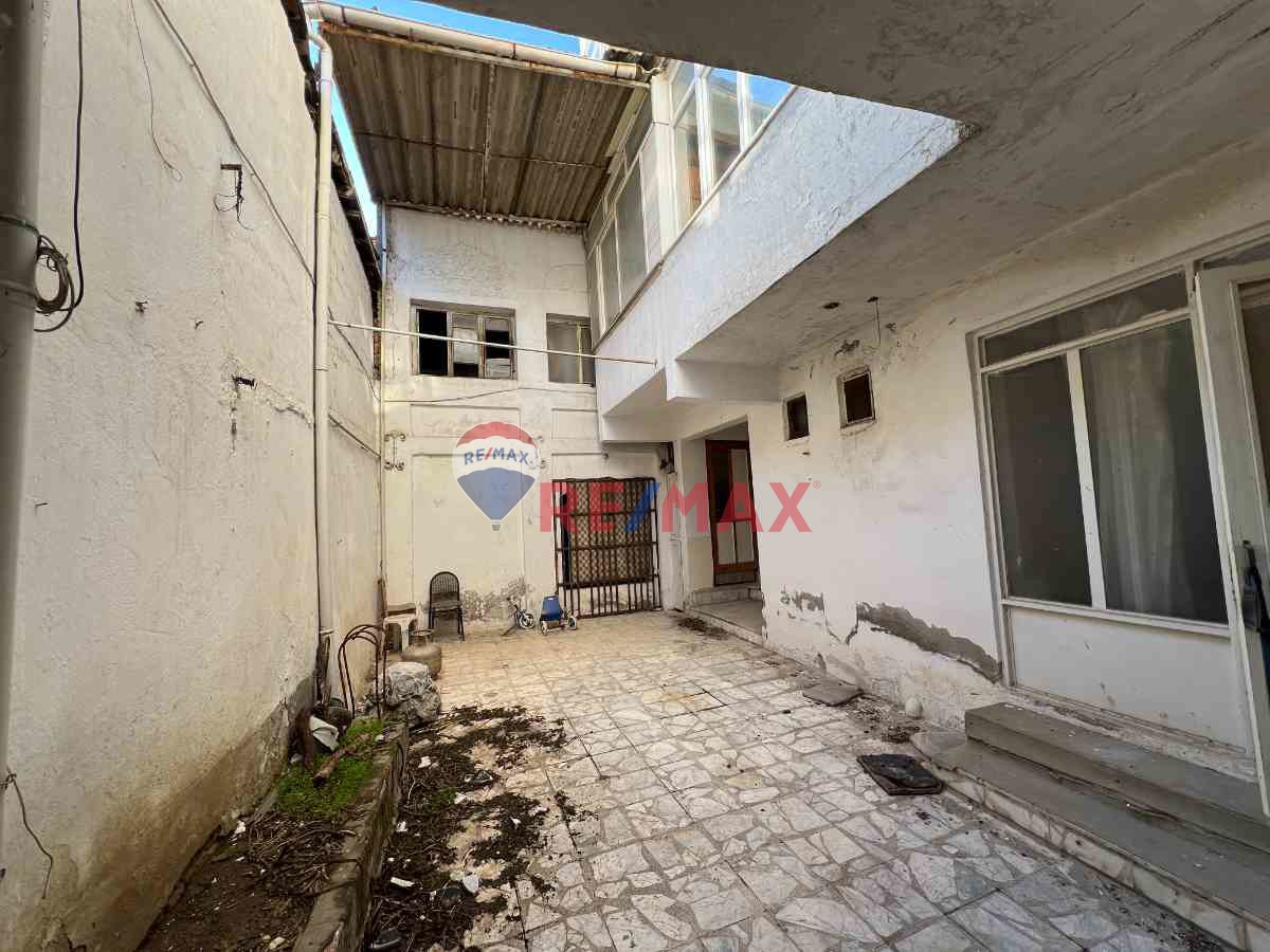 HAVRAN EBUBEKİR MAHALLESİNDE SATILIK MÜSTAKİL 4 KATLI BİNA