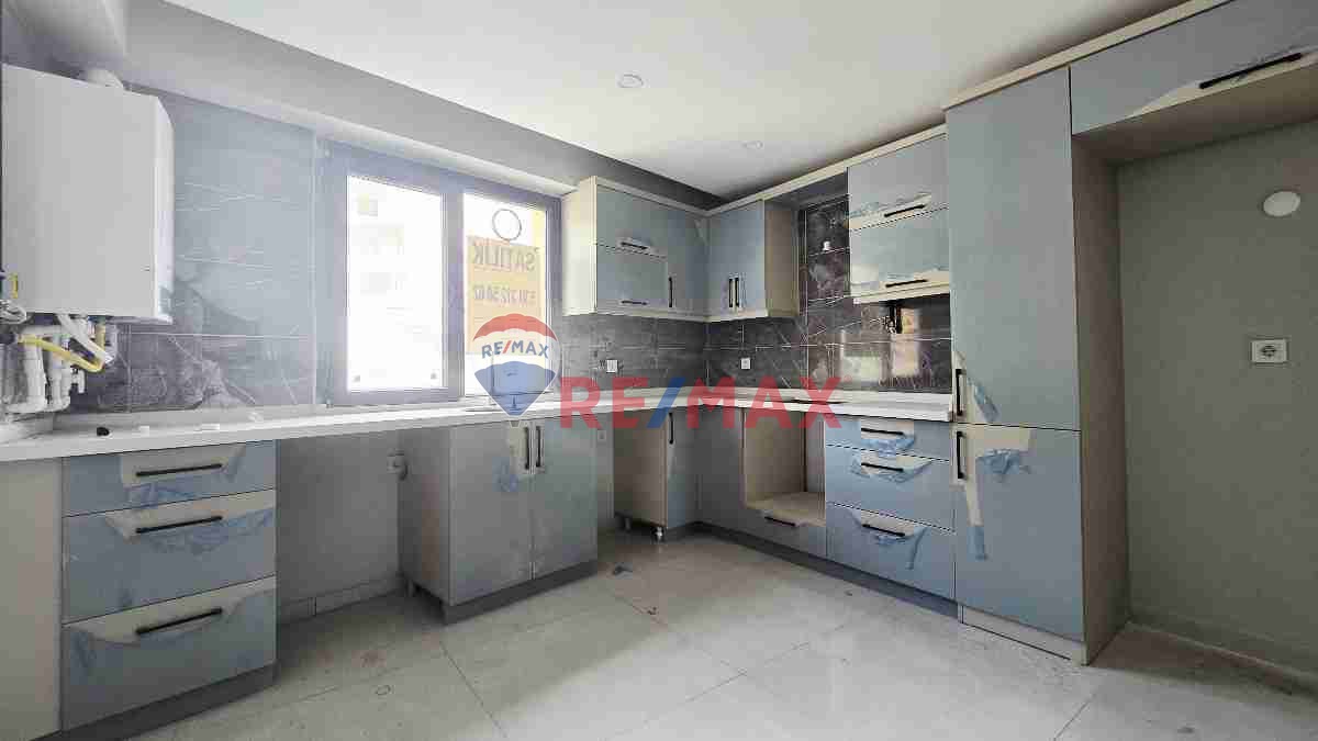 EMNİYETTEPE SIFIR BİNADA EBEVEYN BANYOLU 2+1