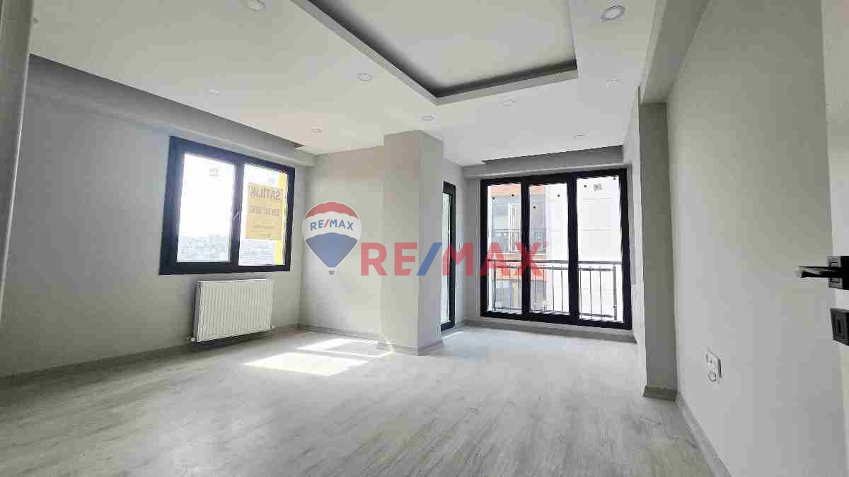 EMNİYETTEPE SIFIR BİNADA EBEVEYN BANYOLU 2+1