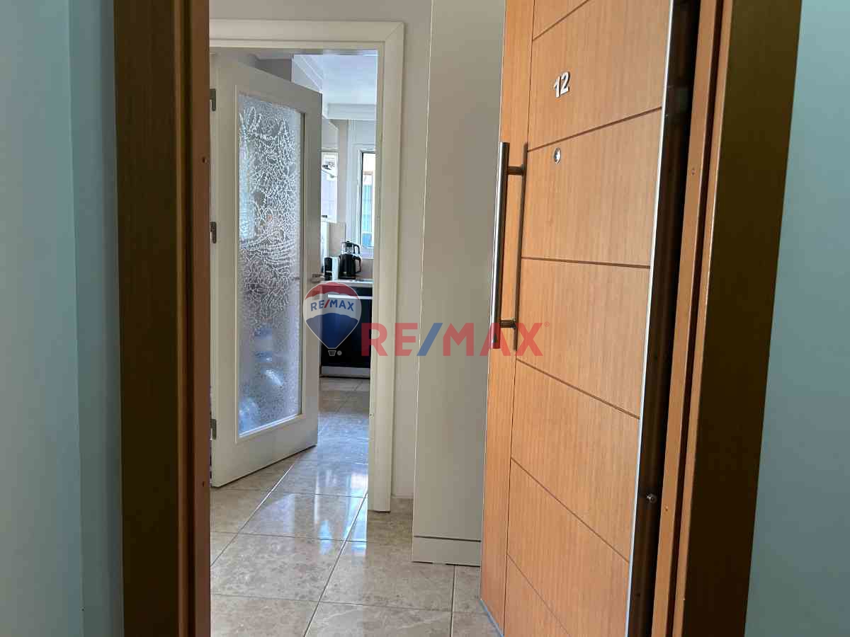 ACIBADEM BUTIK SITEDE, FERAH BAKIMLI ÖZEL TERASLI DUBLEKS DAIRE