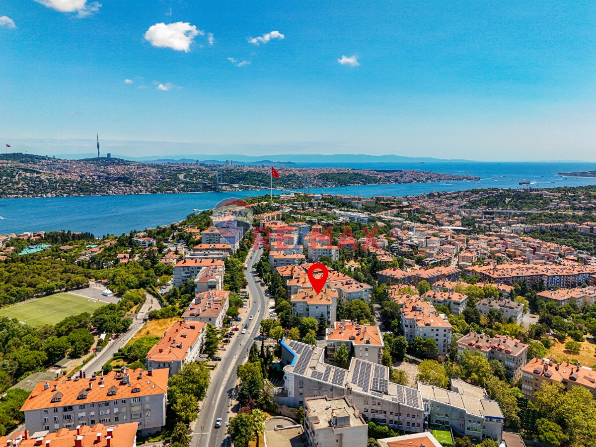 ISTANBUL'UN PRESTIJLI BÖLGESI ULUS'TA BOĞAZA AÇILAN 5+2 ÇATI DUBLEKS SATILIK