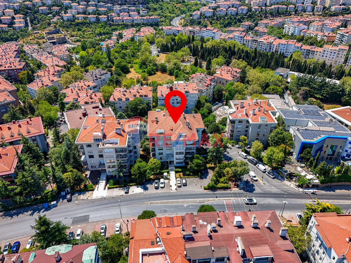 ISTANBUL'UN PRESTIJLI BÖLGESI ULUS'TA BOĞAZA AÇILAN 5+2 ÇATI DUBLEKS SATILIK