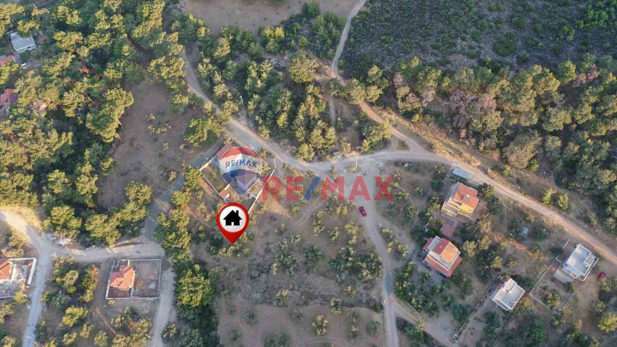 ÇANAKKALE EZİNE TAVAKLI KÖYÜ'NDE 520M2 İMARLI ARSA