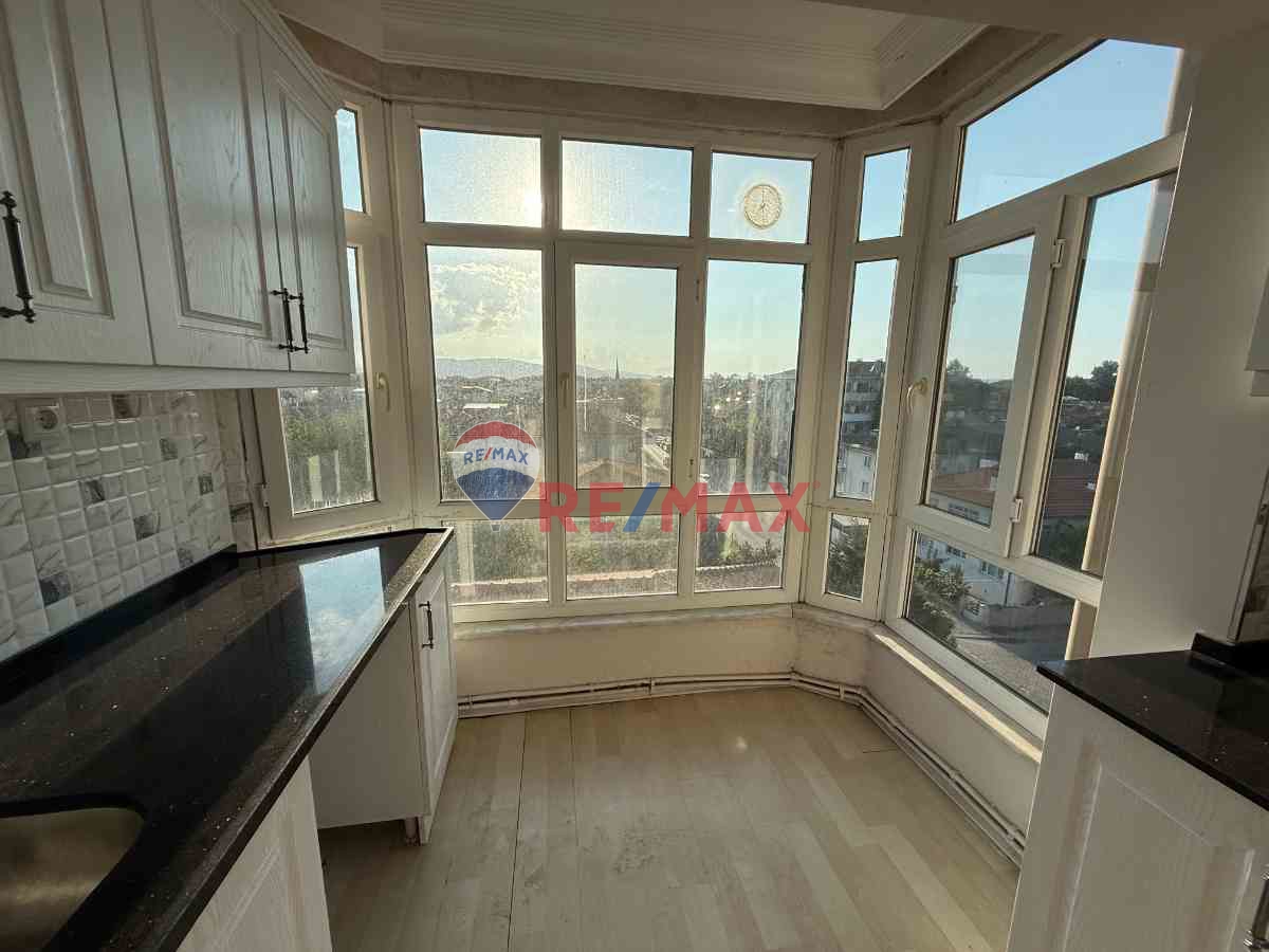 YENİGÜN MAH. GENİŞ 3+1 KİRALIK DAİRE - BAHADIR EKER'DEN