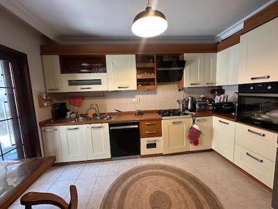 ANGORA EVLERI’NDE KÖŞE KONUMLU GENIŞ BAHÇELI DUBLEKS KIRALIK