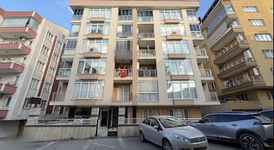 DİKKALDIRIM MAH. FURPA KARŞISI YENİLENMİŞ 3+1 ARAKAT DAİRE