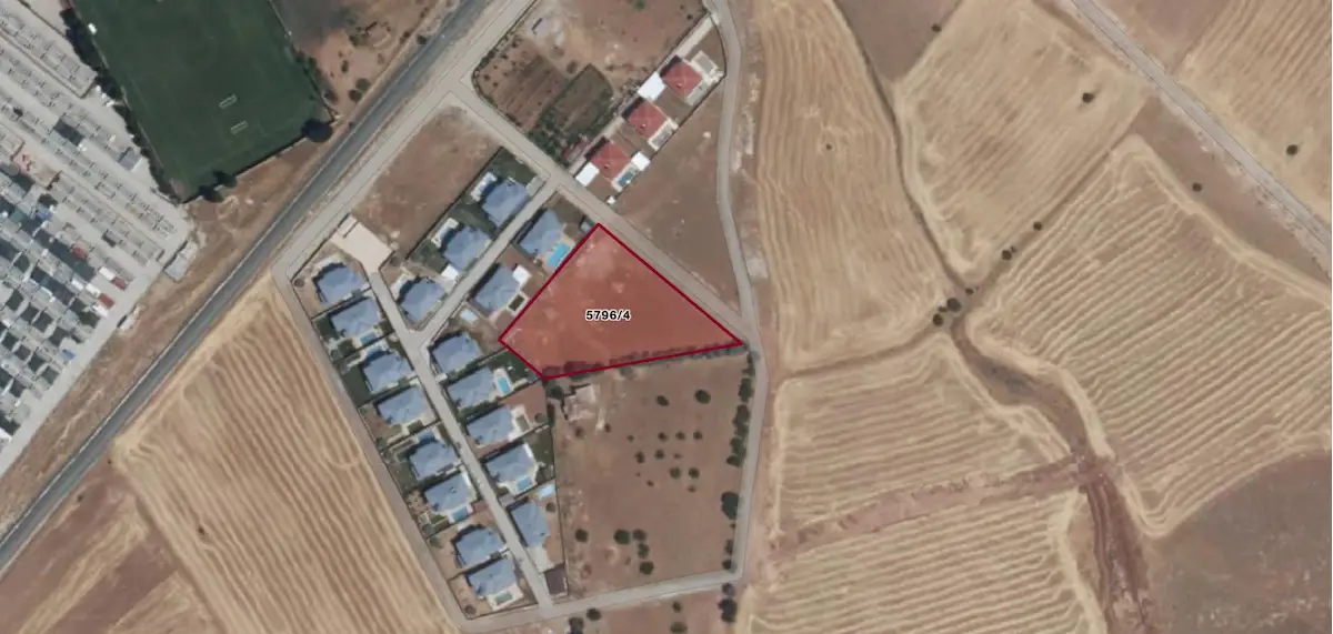 REMAX DOĞU'DAN AŞAĞI HOLPENK'TE VİLLA İMARLI KAT KARŞILIĞI ARSA