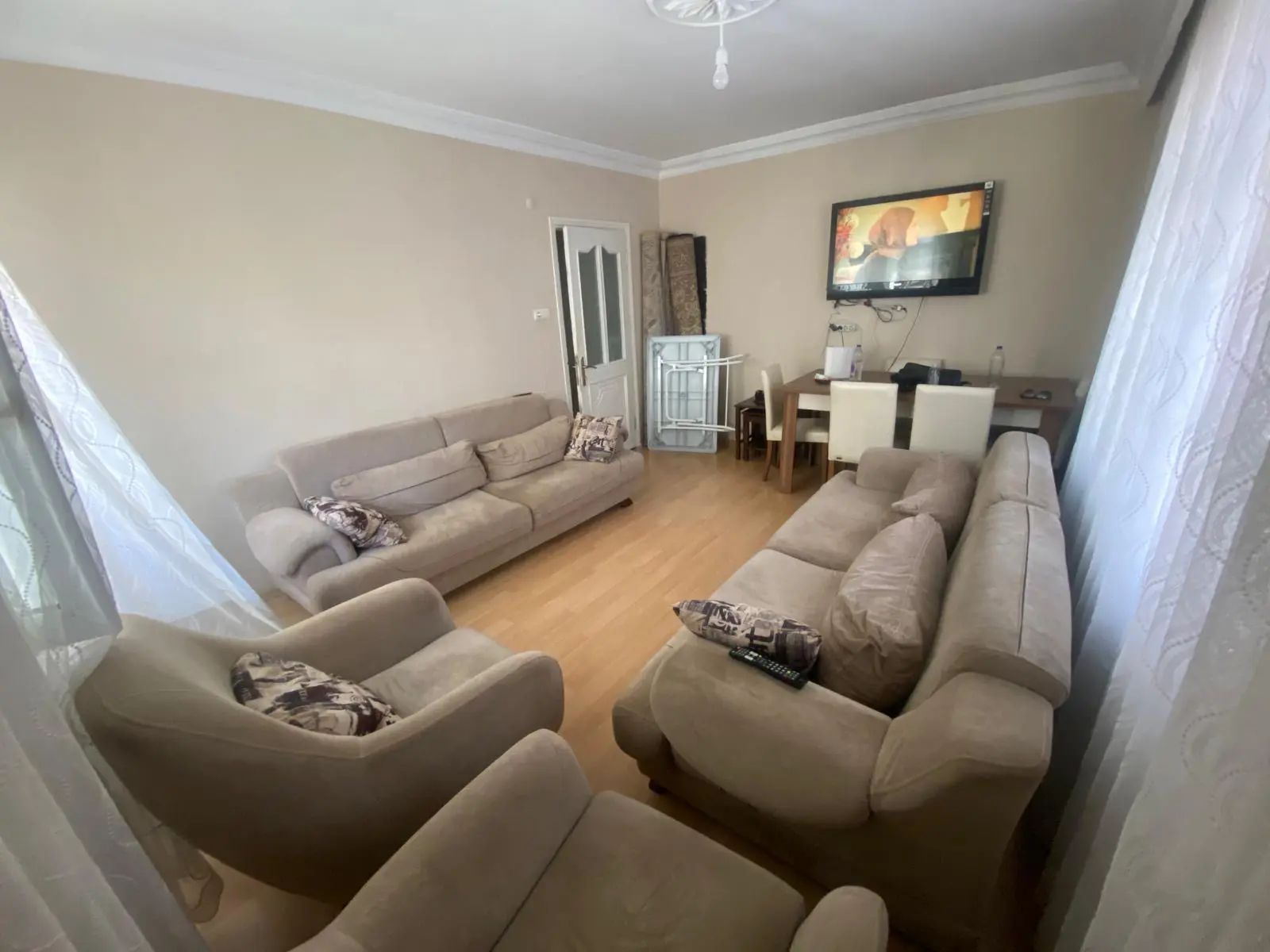 REMAX KAYA GÜNEŞLİ HÜRRİYET MAH. 2+1 SATILIK DAİRE