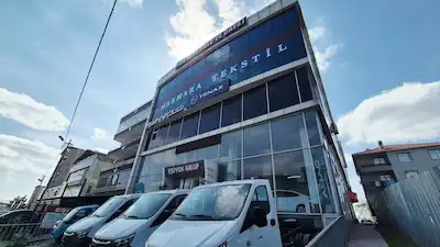 Pendik Kaynarca E5 Cepheli 1000 m2 Kiralık Plaza katı