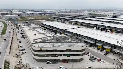 REMAX MAVI'DEN 1.OSB ANA CADDE ÜZERI 2 KATLI DÜKKAN