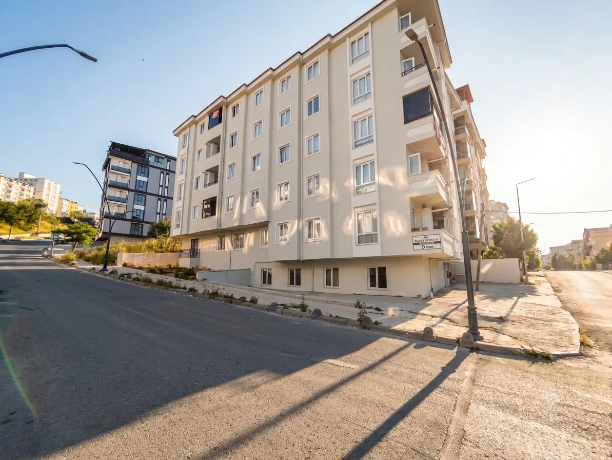 Property image 8