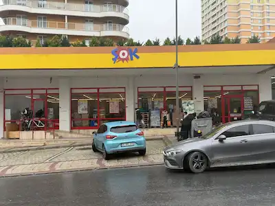 BİZİMEVLER 6 METRO SİTESİ YANINDA SATILIK 55 M2 DÜKKAN