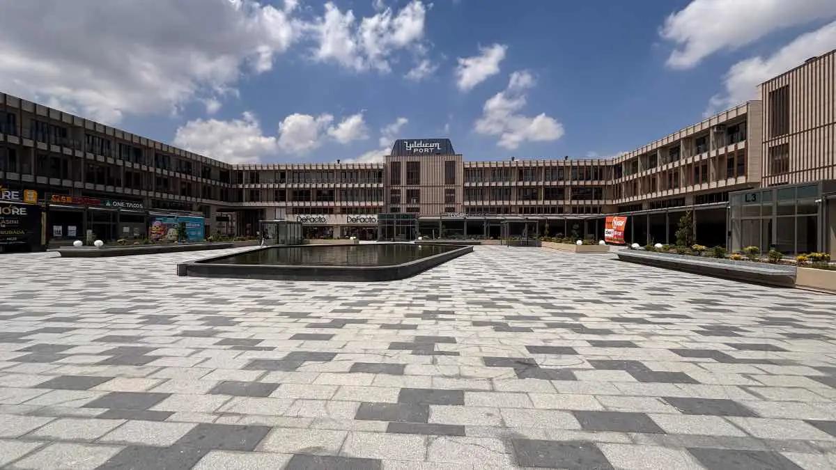 GÖLBAŞI YILDIRIM PORT'TA MODERN VE PRESTIJLI KIRALIK 1+1 OFIS