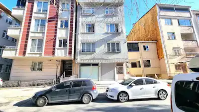 EYÜPSULTAN ÇIRÇIR METRO YAKINI SATILIK 2 ADET DÜKKAN