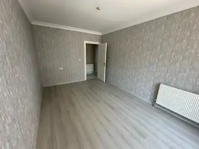 GÜNEŞEVLERDE PARK VE OKUL YANINDA ARA KATTA KİRALIK 3+1 DAİRE