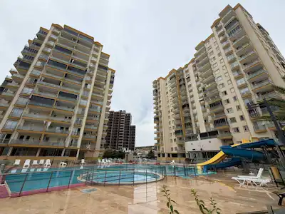 REMAX RİNA'DAN KIZKALESİNDE EŞYALI 1+1