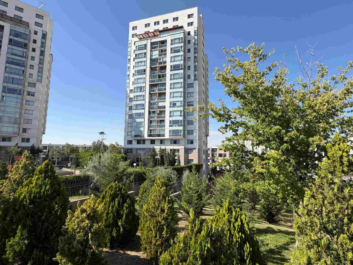 DİKMEN PARK VADİ SİTESİNDE, VADİ VE ŞEHİR MANZARALI, 4+1 DAİRE