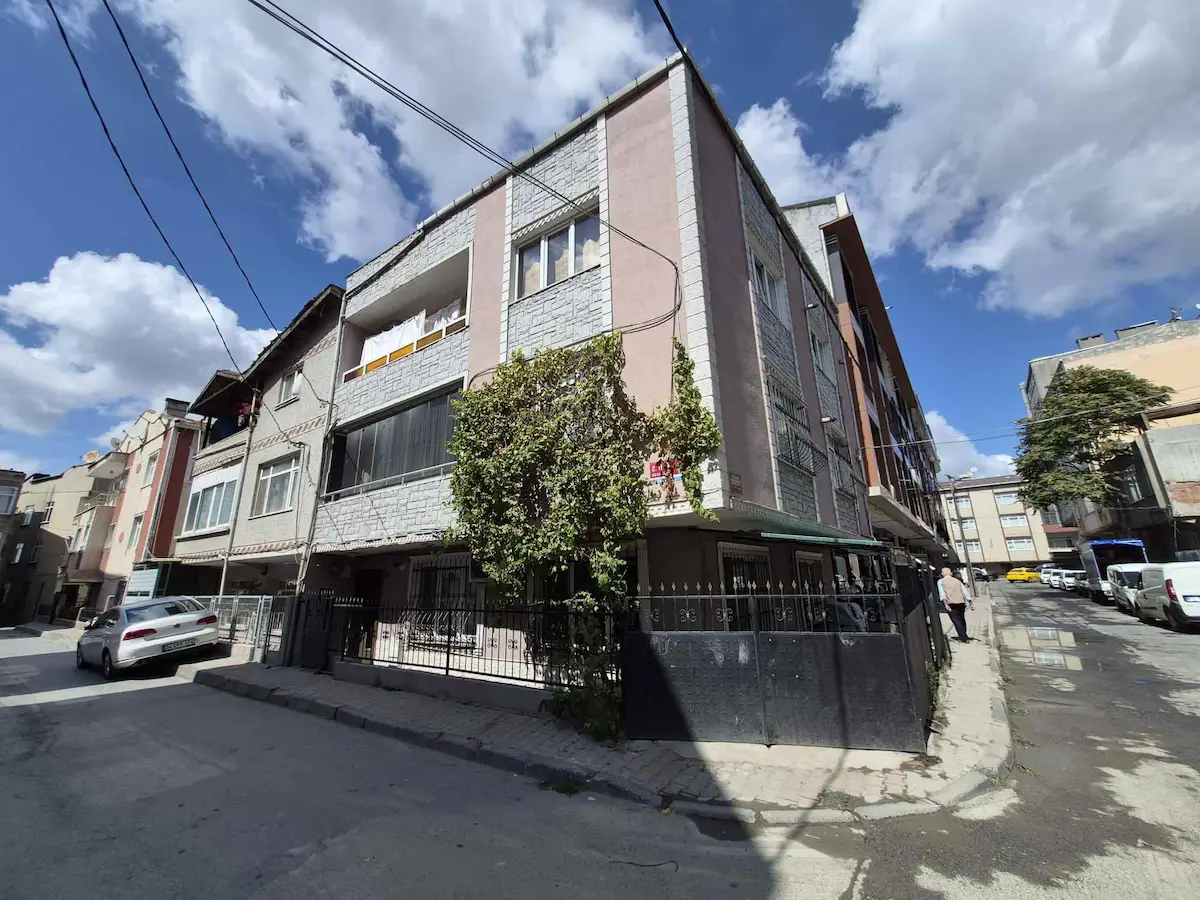 KÜÇÜKÇEKMECE FEVZİ ÇAKMAK'TA KÖŞE PARSEL | KOMPLE BİNA 