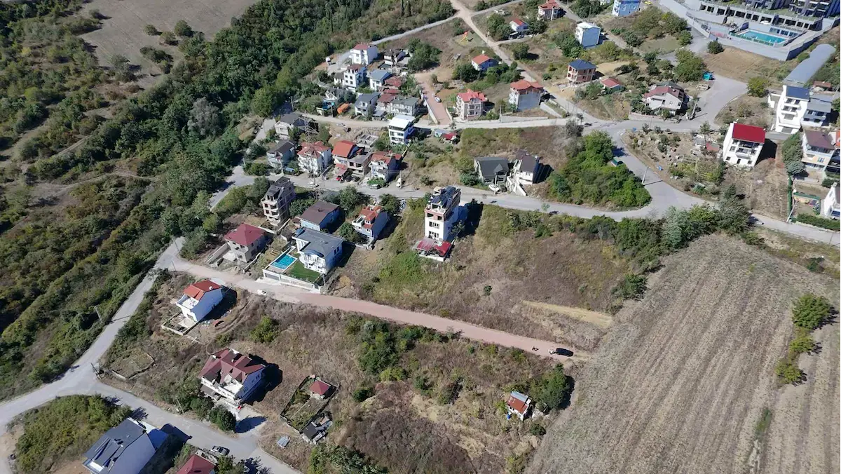 İZMİT KABAOĞLU SATILIK 1.417 M² KONUT İMARLI ARSA