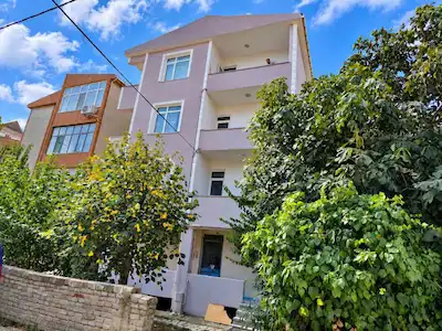 BÜYÜKÇEKMECE’DE GENİŞ KULLANIMLI FIRSAT 3+1 SATILIK DAİRE