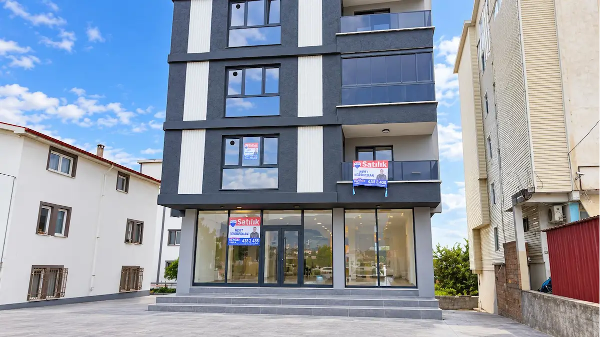 ATAKUM YEŞİLYURT’TA ANA YOLA CEPHELİ 120 M² SIFIR DÜKKAN | KREDİ & TAKAS UYGUN