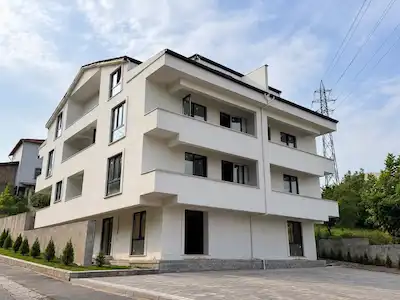 REMAX MYRADAN BAŞİSKELE TINAZTEPE CD. 3+1 ARAKAT FIRSAT DAİRE