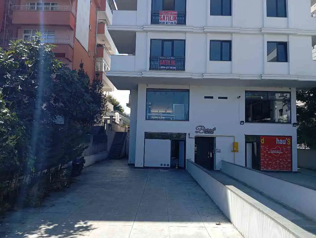 Property image 8