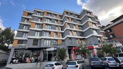 ALİBEYKÖY HALİÇ REZİDANS 1+1 70M² ÇİFT ASANSÖR, KAPALI OTOPARK, HAMAM, SAUNA ANKASTRE MUTFAK KLİMA 