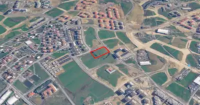 BAŞAKŞEHIR KAYABAŞI'NDA 5 KAT KONUT İMARLI 1453 M2 ARSA
