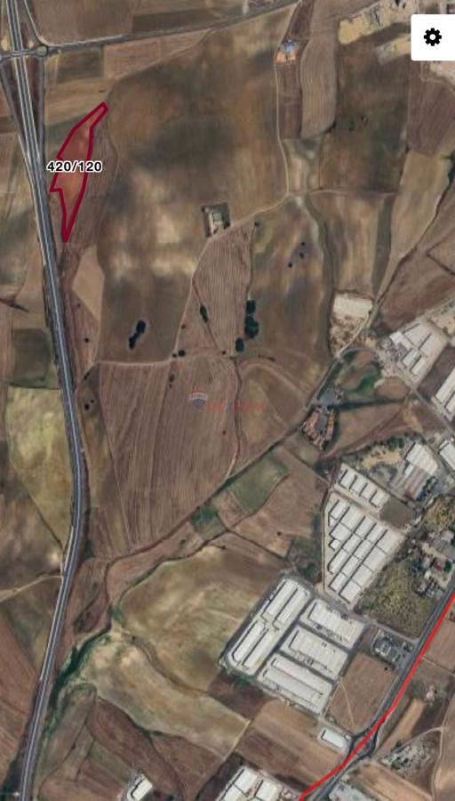 REMAX LAND' DEN SARILAR YOLUNDA 841 M'2 SATILIK ARAZİ