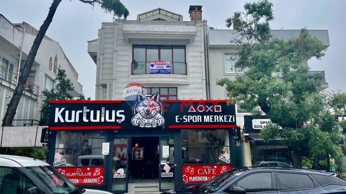 KADIKÖY KOŞUYOLU CADDESİ ÜZERİNDE 5+1 KİRALIK BAKIMLI OFİS