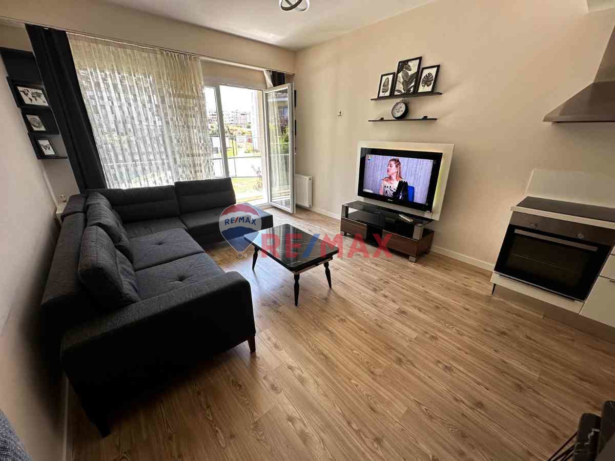 G MARİN SİTESİNDE KATTA FULL EŞYALI KİRALIK 1+0 DAİRE