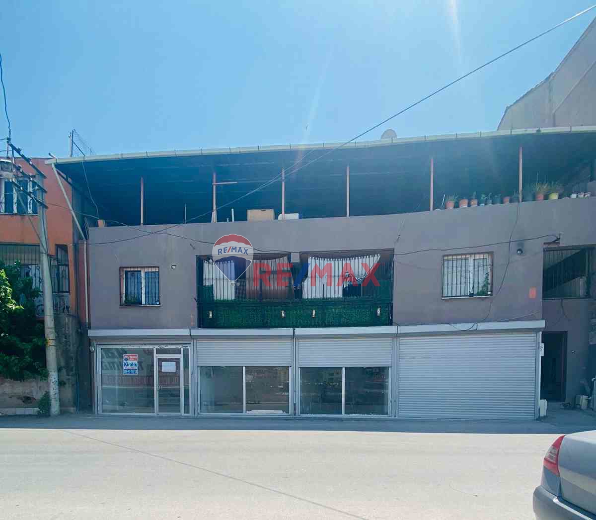 BAYRAKLI YAMANLAR'DA KIRALIK DÜKKAN MAĞAZA