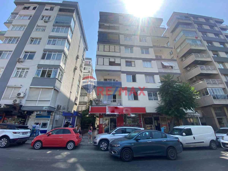 BORNOVA MUSTAFA KEMAL CADDESİNDE SATILIK DÜKKAN