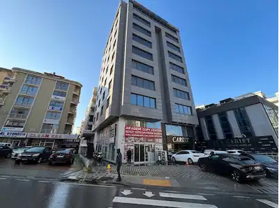 BAĞLARBAŞI MAH. ATATÜRK CAD. ÜZERİ ARA KAT PRESTİJLİ PLAZA KATI 278 M2
